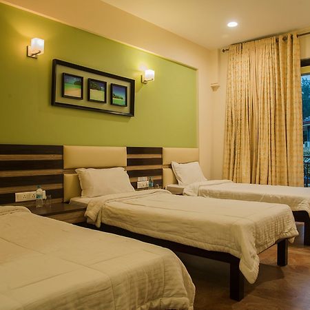 Zaras Resort Lonavala Exterior foto